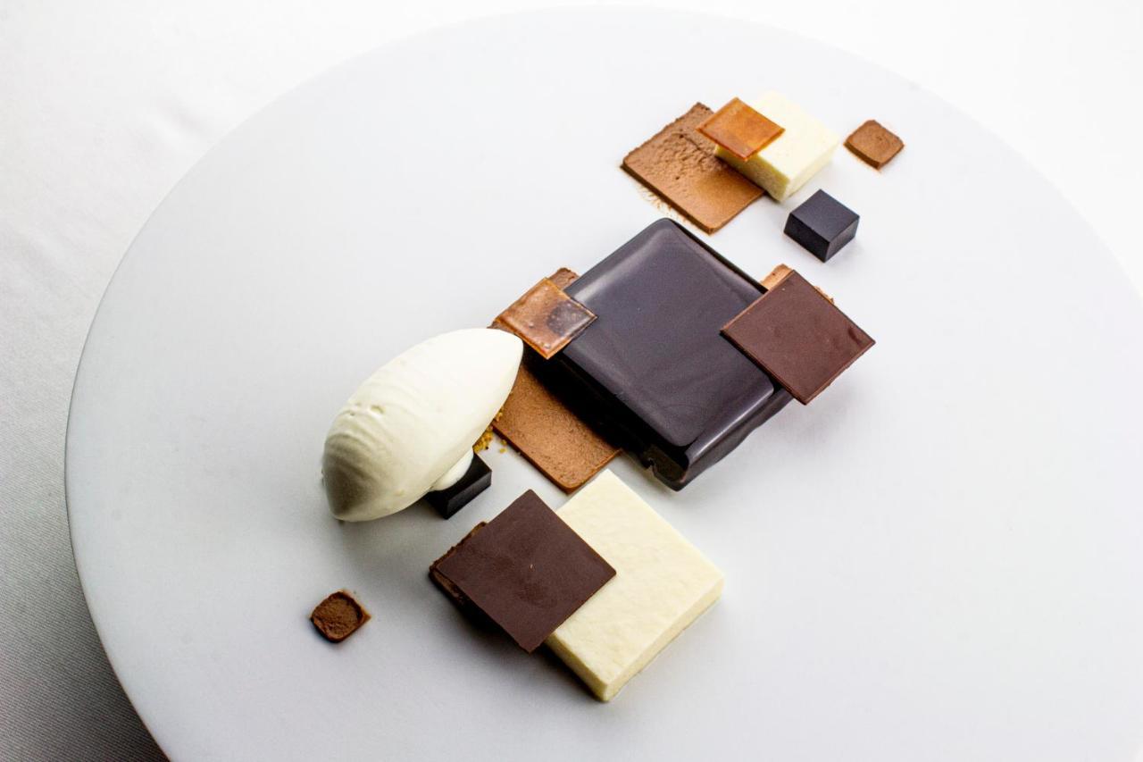 Chateau D'Origny, Chambres D'Hotes Et Restaurant Gastronomique Ouches Eksteriør bilde