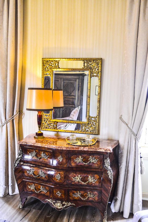 Chateau D'Origny, Chambres D'Hotes Et Restaurant Gastronomique Ouches Eksteriør bilde