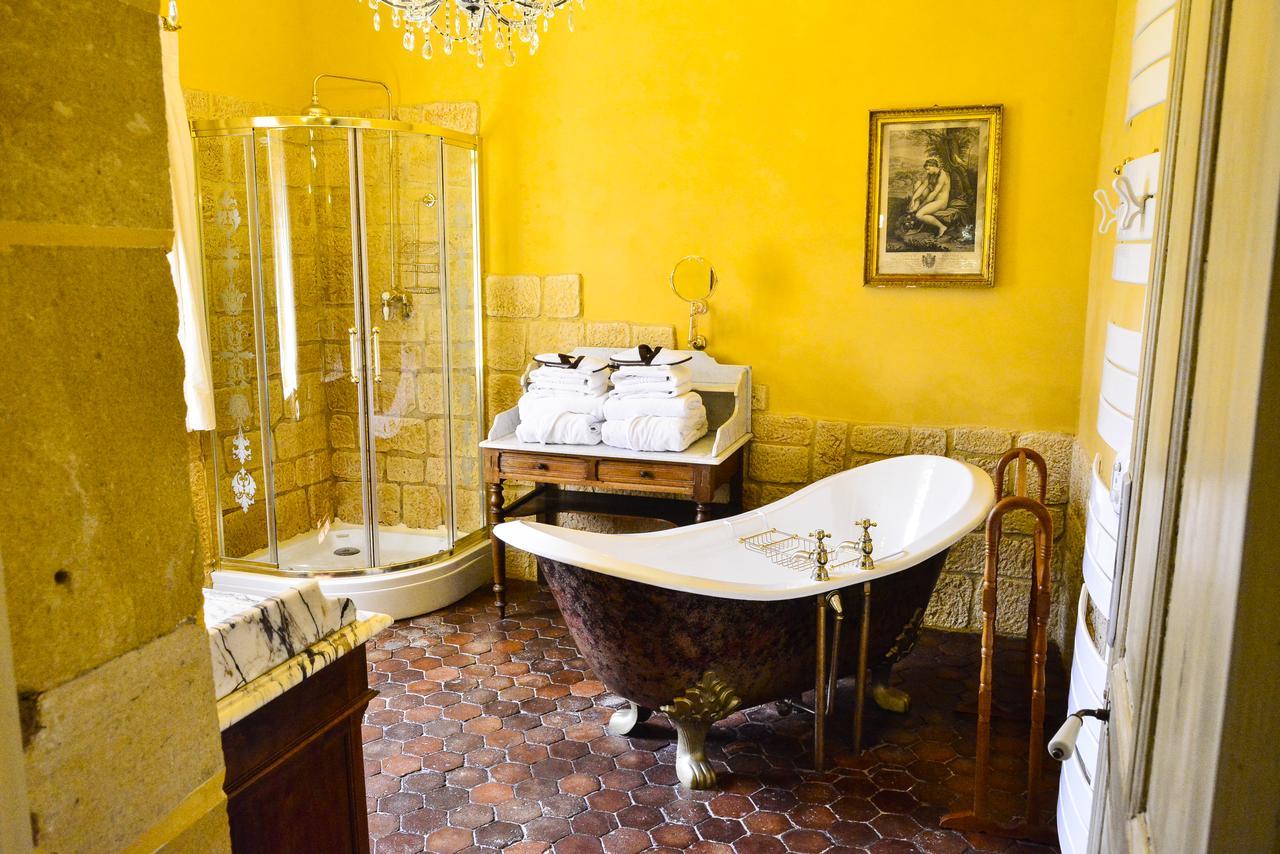 Chateau D'Origny, Chambres D'Hotes Et Restaurant Gastronomique Ouches Eksteriør bilde