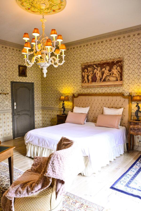 Chateau D'Origny, Chambres D'Hotes Et Restaurant Gastronomique Ouches Eksteriør bilde