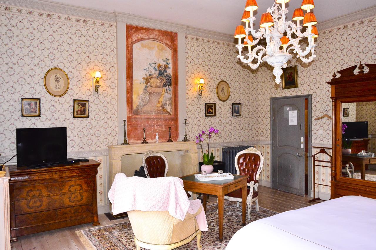 Chateau D'Origny, Chambres D'Hotes Et Restaurant Gastronomique Ouches Eksteriør bilde